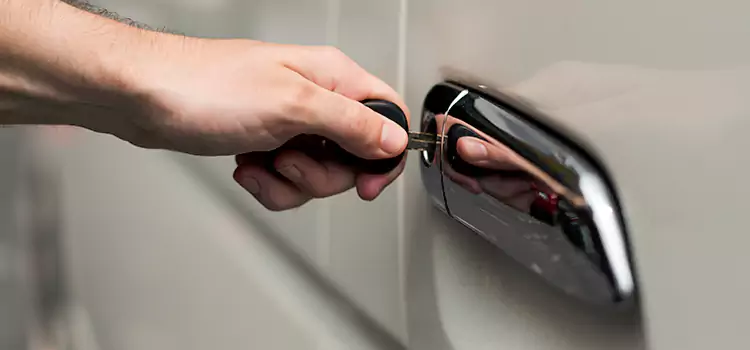 Why Choose Our Auto Locksmith Team in Claremore, OK?